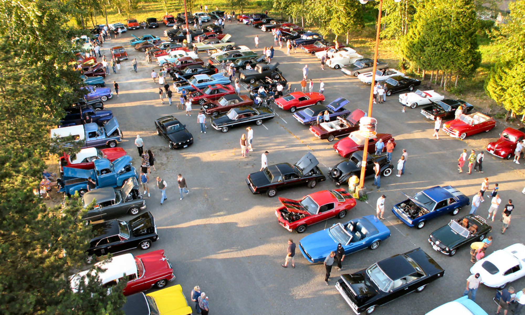Manchester Cruising Downtown Car Show Manchester Cruising Downtown Car Show