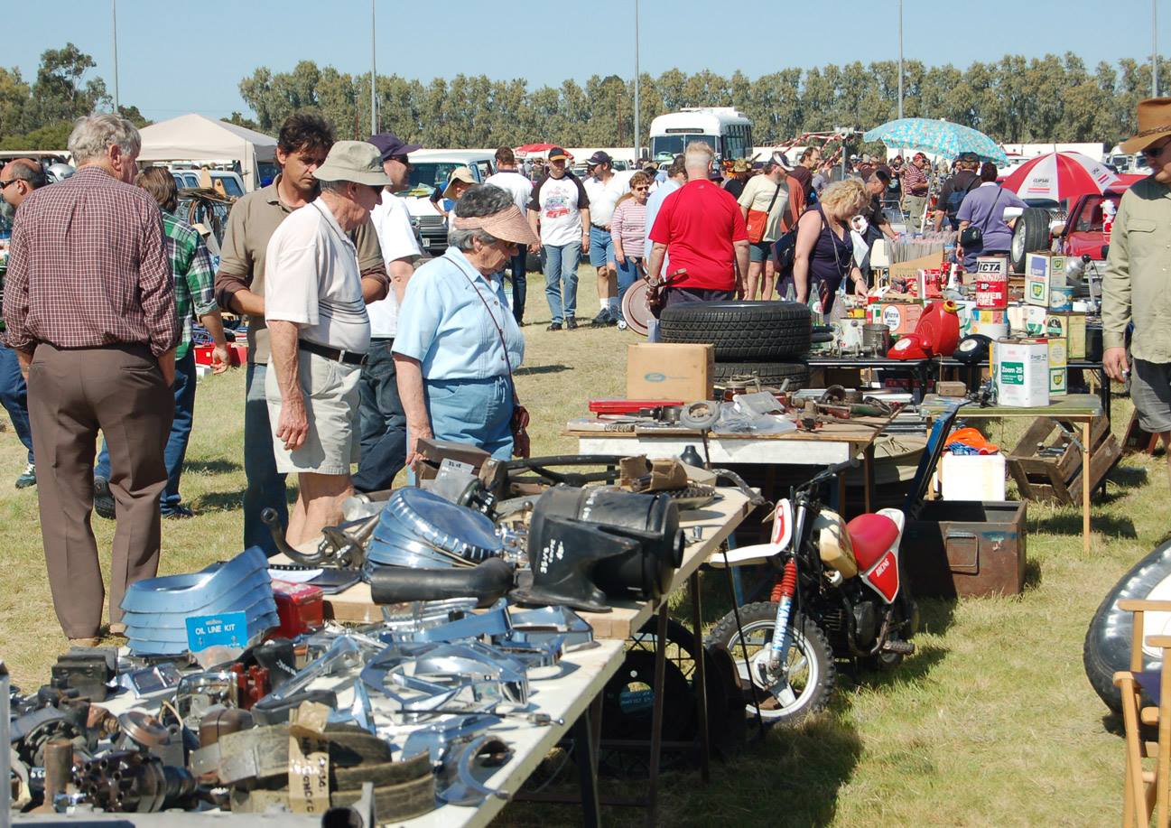 CT Plainfield Haul of Fame Annex Swap Meet